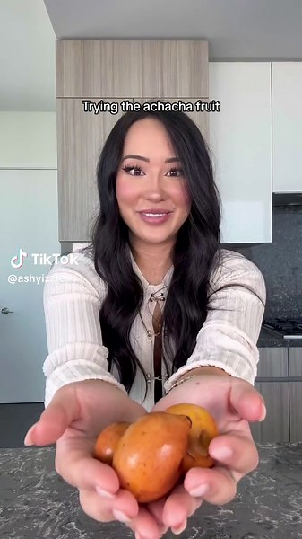 Achacha Fruit Mukbang: Rare & Delicious!