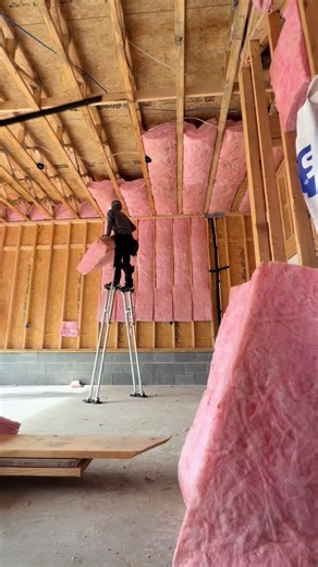 13ft#construction #fiberglass #insulation #sprayfoaminsulation #sprayfoam