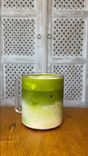 Home made maple syrup matcha latte 🍵🍁 with cold foam ☁️