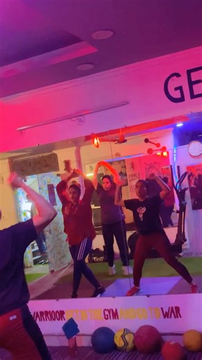 💃💃10 minutes Zumba dance🤩🤩#shorts #trending #viral #motivation #trending