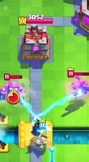 ⚡ Electricity Power is unstoppable ⚡👑 #ClashRoyale #ElectroWizard #Gaming #viralgaming #megaknight