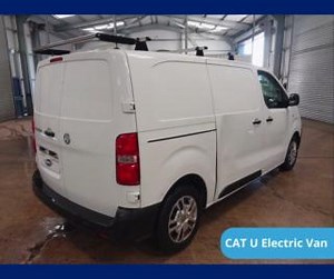 The 2021 Vauxhall Vivaro-e 3 won Fleet World's Van of the Year - Here...