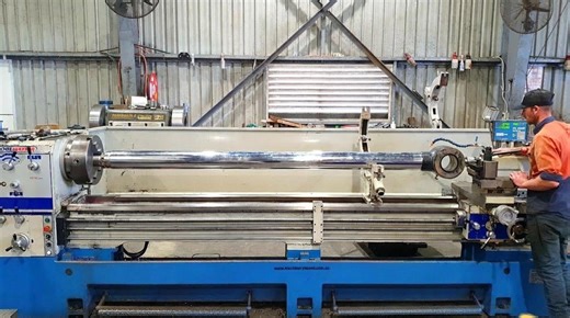 Machining hydraulic cylinder rods and barrels