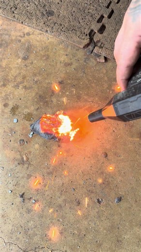 Why you shouldn’t weld with steel wool on your bench.