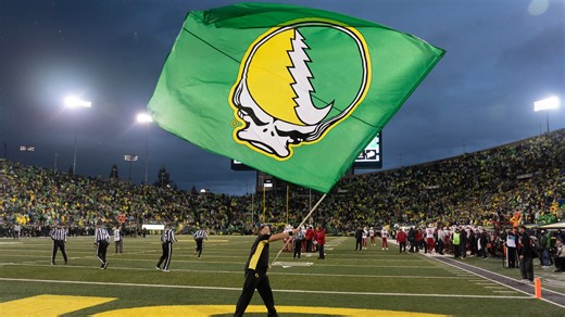 When will Oregon football play Iowa? Game time, TV channel announced