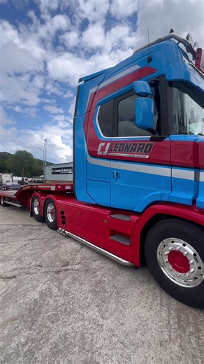 Experiencing Flat Out Flat Broke Challenges