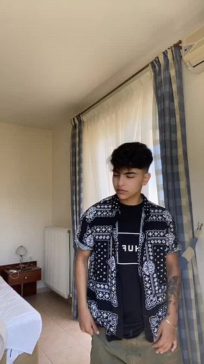 Liak_Si official στο TikTok