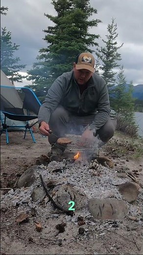 Perfect Burgers: Master Grilling Hot Coals Now!