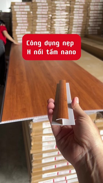 Cách Sử Dụng Nẹp Hát Để Nối Tấm Nano
