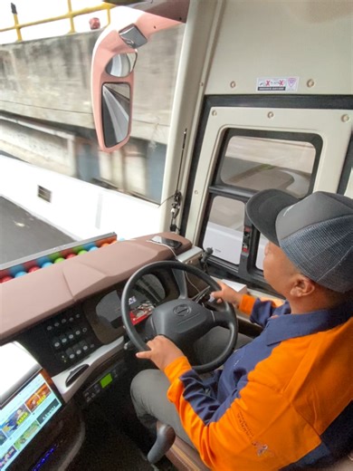 Membalas @this.is.ukyzzzgak akan lah ya.. mimin aja suka yg pandangan loss kok kak😁😃 #mymongankbus #jetbus5 #faeyzatrans #onboard #fyp Izin pake videonya kak @Surya Mandiri Tour Magelang 😁