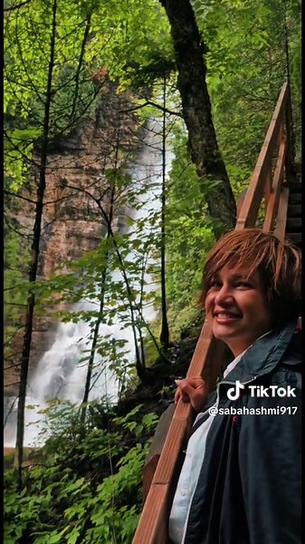 Exploring the Wonders of Quebec: A Travel Reel