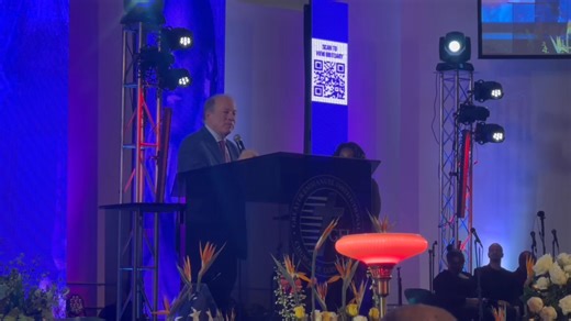 Mayor Mike Duggan delivers remarks during Congresswoman Carolyn Cheeks Kilpatrick’s funeral, recognizing some of her many accomplishments. She brought home $2.5 billion to the State of Michigan! | Vickie Thomas