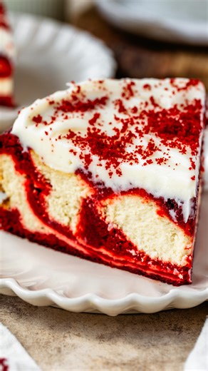Is this what you’re making for your valetine? Should be 😌❤️ Comment “red velvet” I’ll send you this recipe for the red velvet cheesecake. A few common questions answered: -yes, you can use cake mix -no water bath -yes, you can add a crust-pre bake it for 8 minutes. -pan is fat daddio 8” springform pan 😘😘 #cheesecake | Pies and Tacos