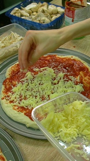 ASMR Pizza Mukbang: Eating Sounds of Delicious Pizza