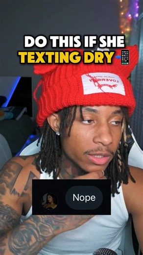 TrueCam 🌹 on Instagram: "How to text when she’s being dry! My girlfriend don’t text me back! How to text a girl 📲 #advice #datingtips"