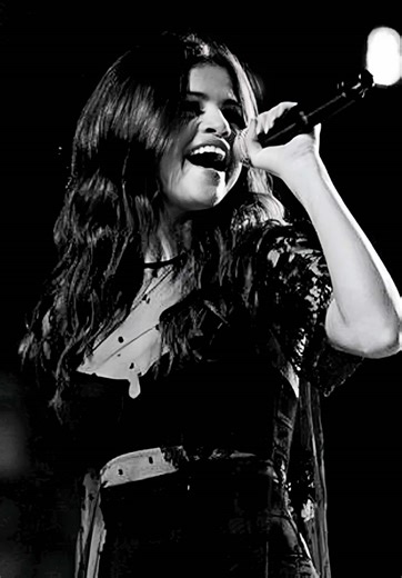kill em with kindness is a powerful bangerrr❤️‍🔥🎶 •~~~~~~~~~~~~• #selenagomez #lyrics #fypシ #livemusic #blowthisup •~~~~~~~~~~~~• @Selena Gomez •~~~~~~~~~~~~• *created edited by me*✨ •~~~~~~~~~~~~•