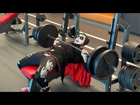 Danhausen takes over WWE Headquarters