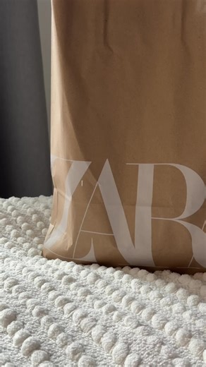 Zara fitting room !! #zara #zarafittingroom #tryon #shoppinghaul