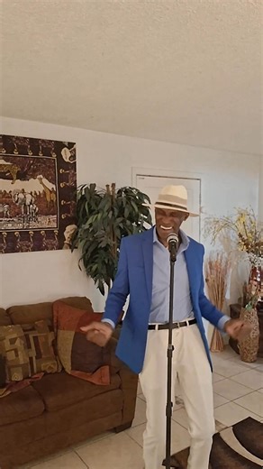 Perserving the Legacy. Tribute to David Ruffin."Walk away from love" #followersreelsfypシ゚viralシfypシ゚viralシalシ #love #grownfolks #Sweet #soul | Curtis Butler
