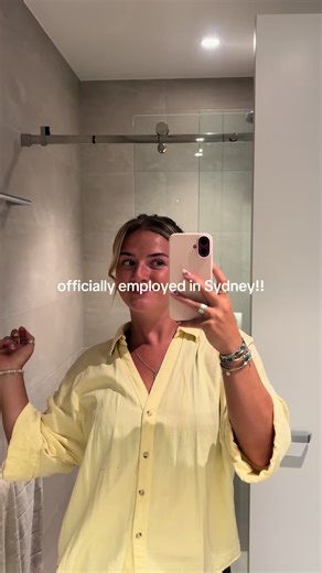 Your girl is employed, join me for the journey pls and thanks #sydney #whv #australia #gym #jobhunt