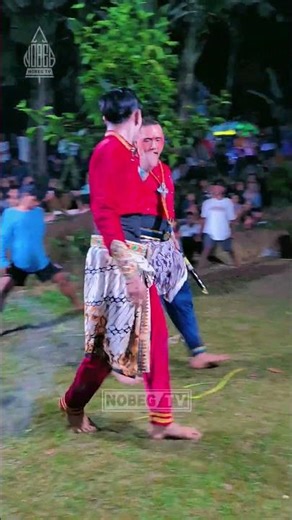 Polaeh Kawer jungkel marah-marah jaranan kuda lumping ebeg | Indonesian Javanese Traditional Dance