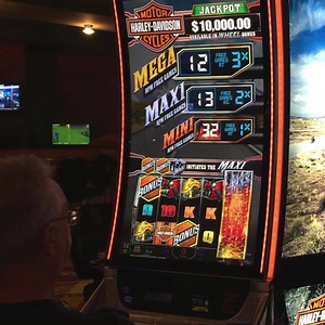 🏍️🏍️ Ride into a fortune on our Harley-Davidson slot machine! 🏍️🏍️ | The STRAT Las Vegas