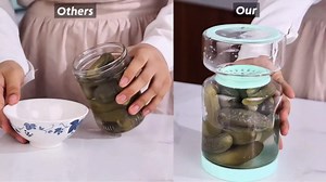 Glass Pickle Jar with Strainer Flip - 49oz Leak-Proof Pickling Container, Airtight Juice Separator Lid & Date Tracker - DIY Pickling Kit Gift for Home, Food Lovers