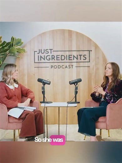 Ever heard of foot zoning? In this episode, we sat down with Heidi Mckay to break down what foot zoning actually is. Heidi explains how specific zones on your feet correspond to different organs and systems in your body, and how applying pressure to these zones can potentially support your body’s natural healing processes. Listen to the full episode on Apple music or Spotify! What other health topics do you want to learn more about? 👇 #justingredients #podcast #footzoning #fyp