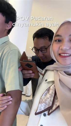 Kisah Ayah dan Anak Perempuan: Antara Iri dan Cinta