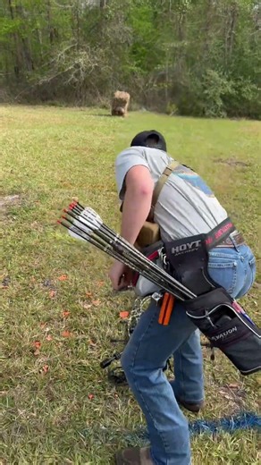 Archery fail (what happens when your D loop breaks) #archery #fail