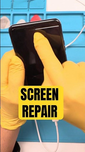 Motorola Razr 50 Ultra Screen Repair in Minutes