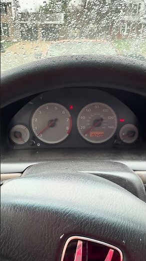 2001 Honda civic lx crank wont start all fuses are good what u guys think fuel bump or timing!