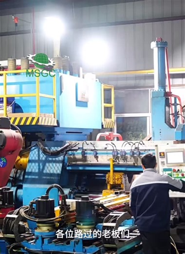 Aluminum Extrusion Machine on Instagram: "Cómo se producir tuberías sin costuras desde barra aluminio? #aluminum #extrusion #perfiles #aluminio #automatic #aluminiumextrusion #anodizing #anodized #anodizado #automotriz#stretcher #straighten #apilar #puller #stretcher#aging #estirado #stacker #warehouse #storage #automated #indirecta #indirect #seamless #pipe"