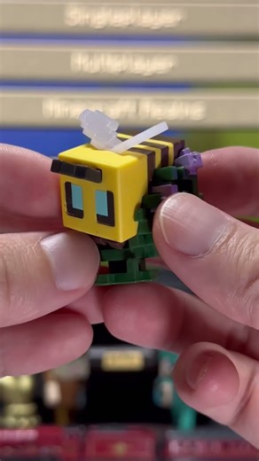 What do bees like in Minecraft?