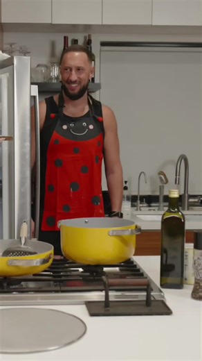 Fun Argument Between Mike and Faith: Cultural Humor and Amish Life