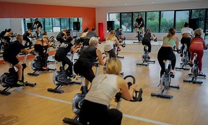 Cours collectif de vélo en salle Yako Biking : sculpte ta silhouette !