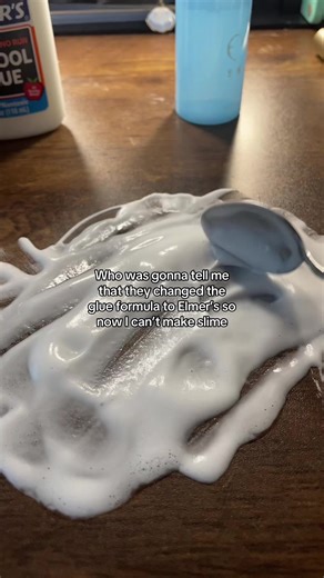 I was so excited to Mae slime after like 5 years, also this isn’t kpop but this was something that needed to be said#fyp #glue#elmers #slime #deppressing