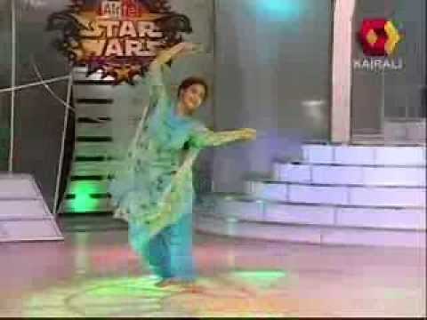 Methil Devika - Chandana Manivathil Pathi chari.