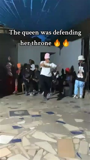 Check out her moves 🔥🔥😭🤞🏾#dance #ivpdancebattles #trending #starseverywhere #dancechallenge #fypシ #sama28 #redbull #dancebattle