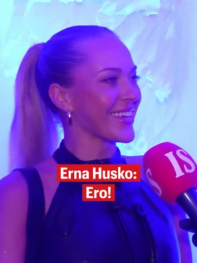 Somevaikuttaja Erna Husko juhli itsenäisyyspäivää Linnan juhlien jatkoilla. Husko paljasti, että hän palasi juuri Balilta, jossa toipui parisuhteensa päättymisestä. Video: Lassi Rinne