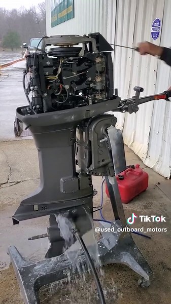 1999 Johnson 65 HP Outboard Motor for Sale