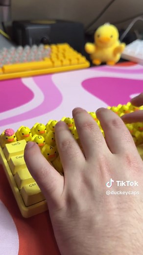 HOW TO MAKE DUCK KEYBOARD #gaming #keyboard #keycaps | keyboards