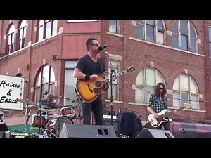 David Nail "Whatever She's Got" live in Decatur, IL 8/4/13