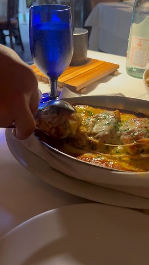 When you go to @frescobyscotto and the chef wants you to try a cheesy jumbo shell .. and you have to #takeonefortheteam #cheese Are you afraid of #cheese ? #pasta. Don’t tell @scottosisters !! #italianfood #midtown #midtownmanhattan #nyc #nycfood #bonapetit #nyceats #nyceatstagram | Rosanna Scotto Fox 5