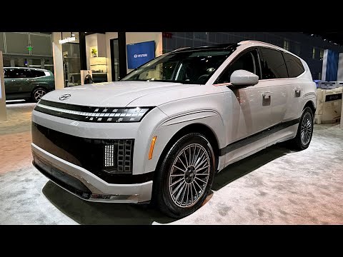 [4K] 2026 Hyundai IONIQ 9 "Celadon Gray Metallic" First Look - LA Auto Show 2024