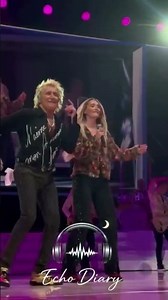 Rod&Ruby Stewart Live💕💕#rodstewart #RubyStewart #liveconcert #itsaheartache #rodstewartsongs #shorts