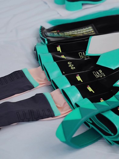 Hatsune Miku Kigurumi: How to Become Miku (Step-by-Step)