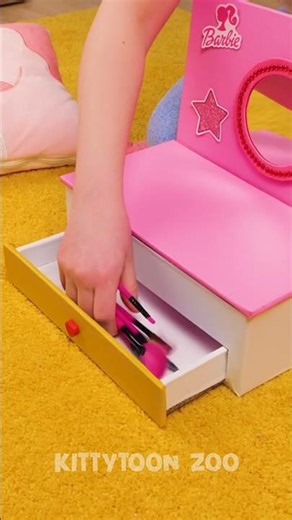 🎉 Create Your Own Sparkly Makeup Treasure Chest! 💖 A Fun DIY Adventure for Kids