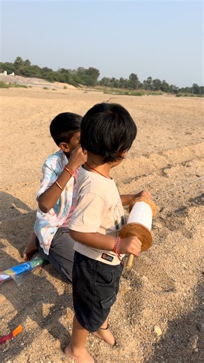 Manu Little Star on Instagram: "Sankranthi Kits flying"