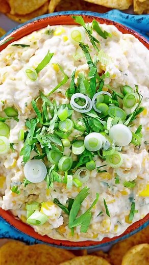 My Mexican Street Corn Dip is cheesy, creamy, and so delicious! With a kick of heat from jalapeno and tajin seasoning, this hot corn dip recipe has it all.🙌😋 #dinnertime #corn #dip #streetcorn #diprecipe (recipe: https://sundaysuppermovement.com/mexican-street-corn-dip/) | Sunday Supper Movement